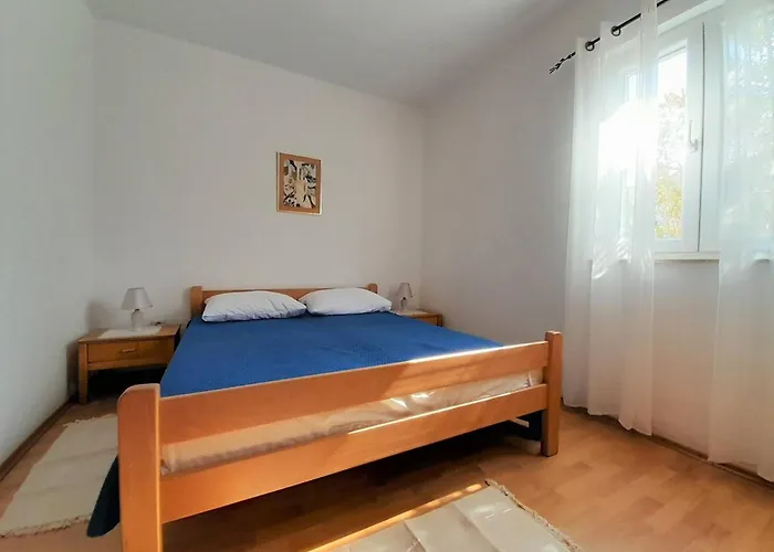 Charming Tihana With Washing Machine Vendégház 4*
